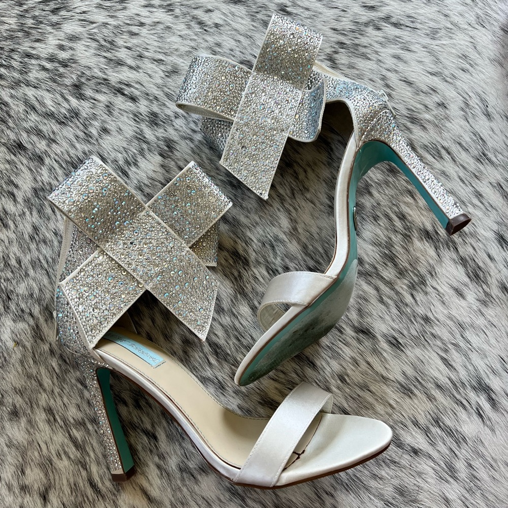 Betsey Johnson Sparkly Bow Heels
